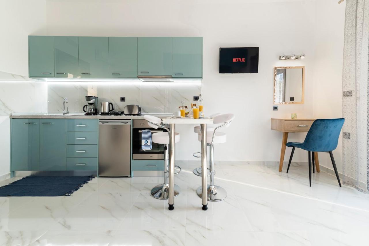 Royal Luxury Studios Archangelos  Bagian luar foto